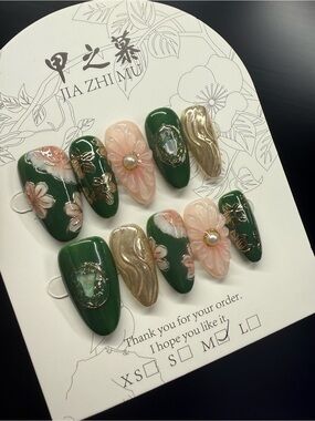 Green & Pink Floral Press-On Nail Set with Gold Accents Medium